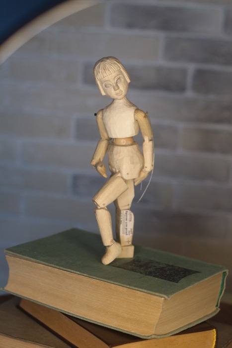 Володька — Авторские куклы из дерева (фото 10)