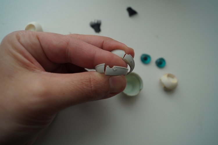 Вторая майская выписка: спасаю ангела. Варить или не варить покрашенный пластик? Реанимация брошенок