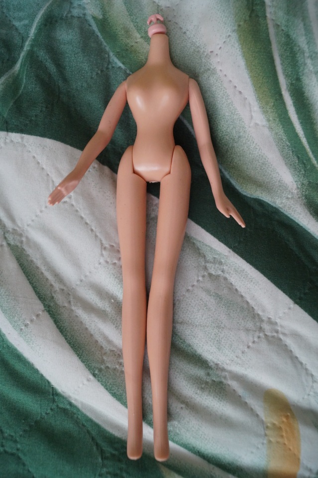 Третья майская выписка. Как вынуть моргучие глазки из головы советских кукол