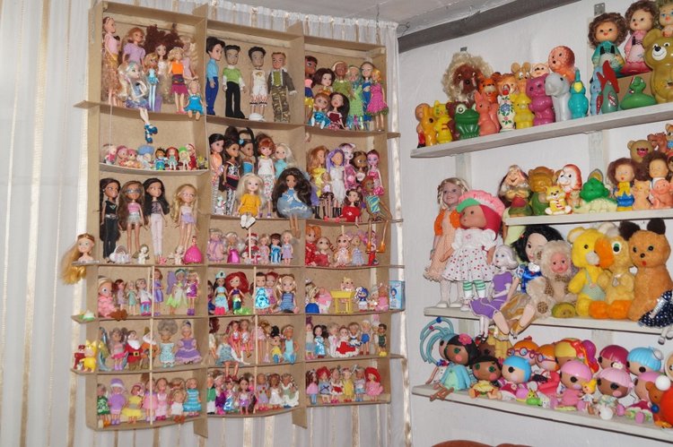 Четвёртая июньская выписка. Друг детства из 90-х выздоровел. Снова лепка сменных стоп. Джуди вышла из упаковки