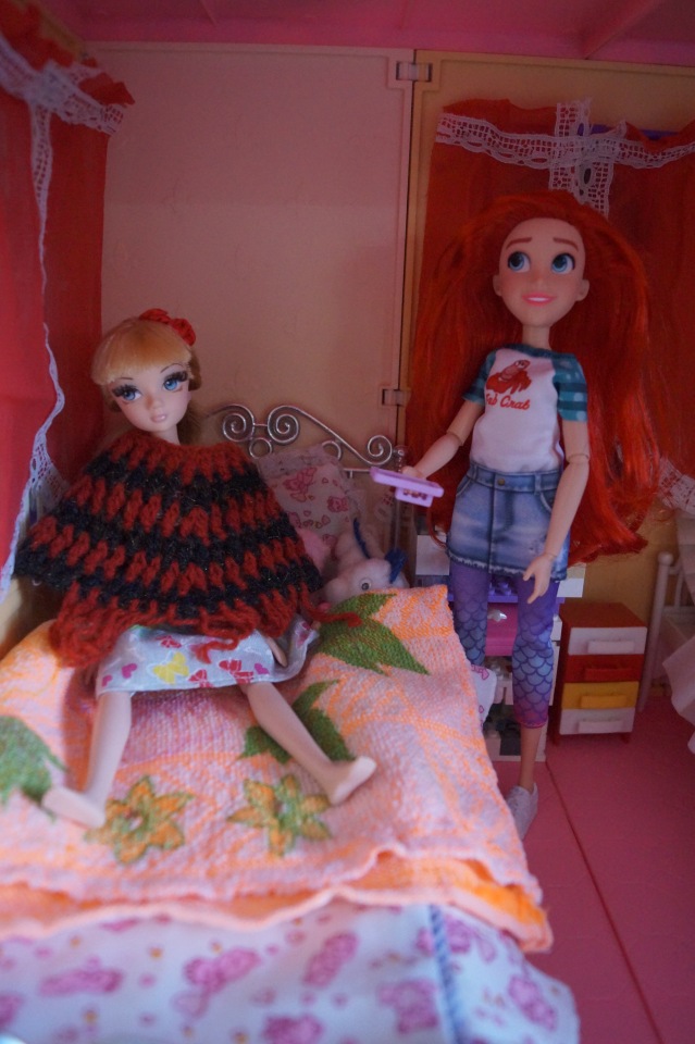 Посылочка с подарками от подруги