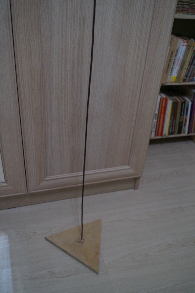 Третья выписка декабря. Ещё одна ёлочка здорова! Как починить шейное крепление кукломужчины (мои ошибки и способы их