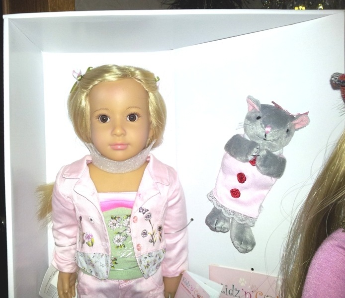 Кидзы в лицах. Куклы 2012 года