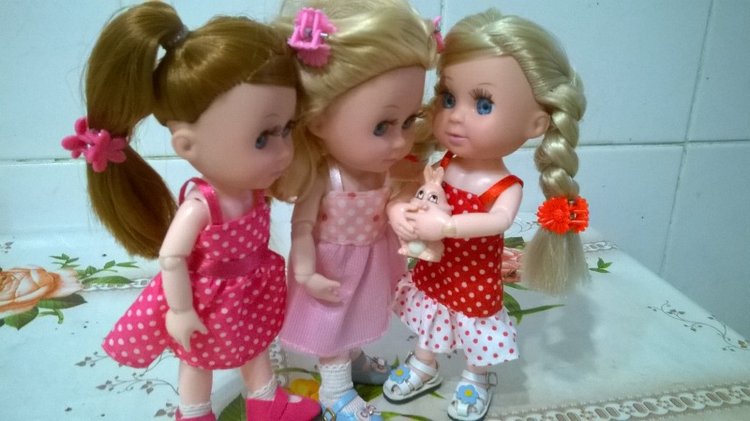 Три сестры. Почти по Чехову