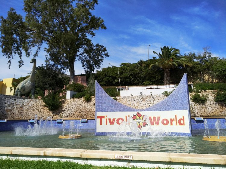 Тайна моего имени. Часть девятая. Испания, Бенальмадена, Парк Тиволи. Лесли путает все планы