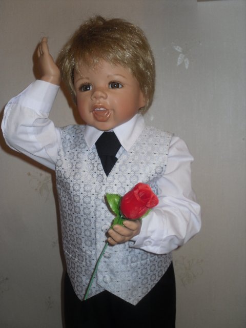 "Мальчик с девочкой дружил..." или истории кукольной любви с элементами ностальгии