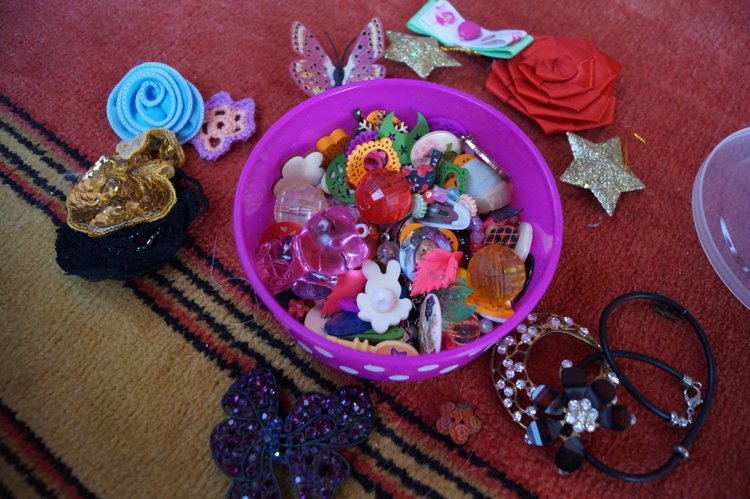 Откроем коробки из детского сада