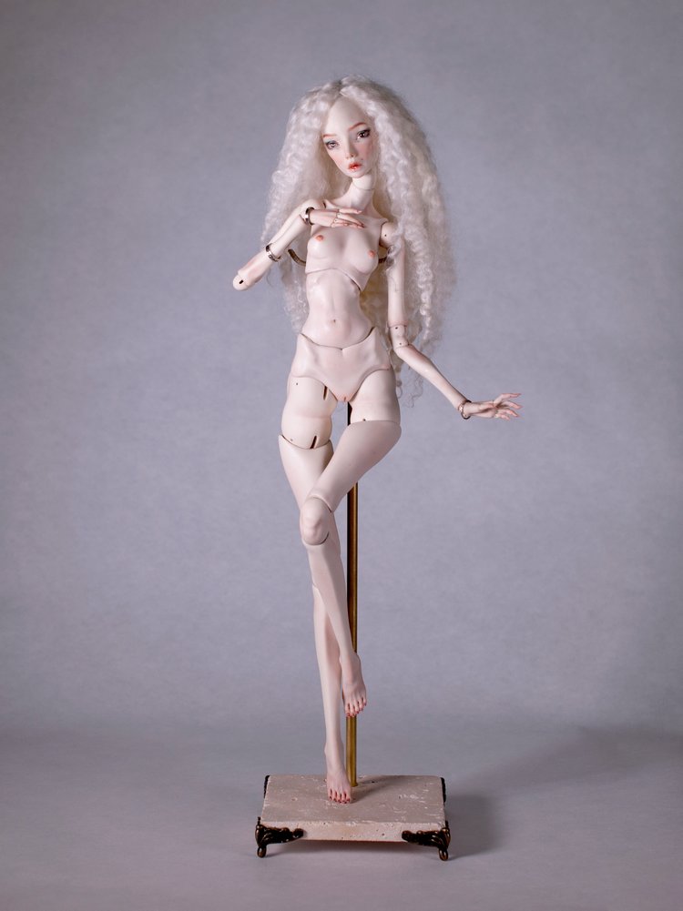 Лорелея. Фарфоровая шарнирная кукла (фото 9)