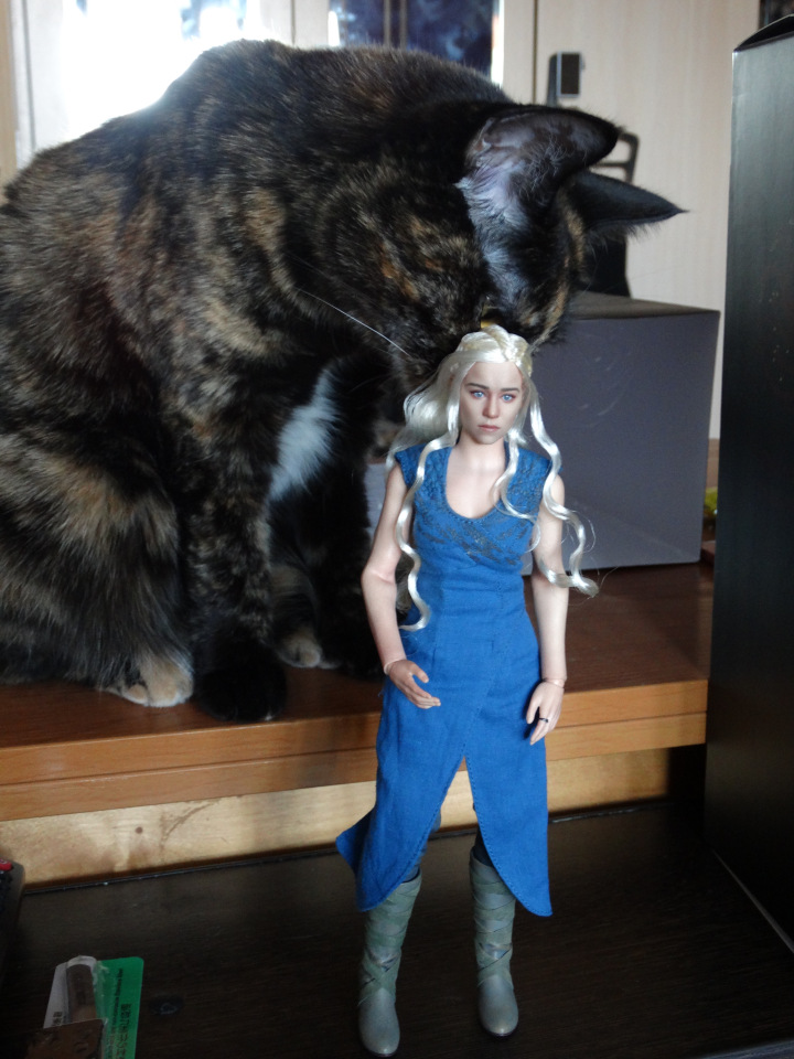 Кхалиси приехала! Экшен-кукла Daenerys от ThreeZero (фото 9)