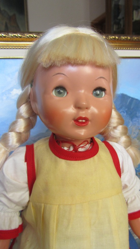 Ура, еще одна куколка из наследия фабрики 8 Марта будет радовать коллекционеров (фото 3)