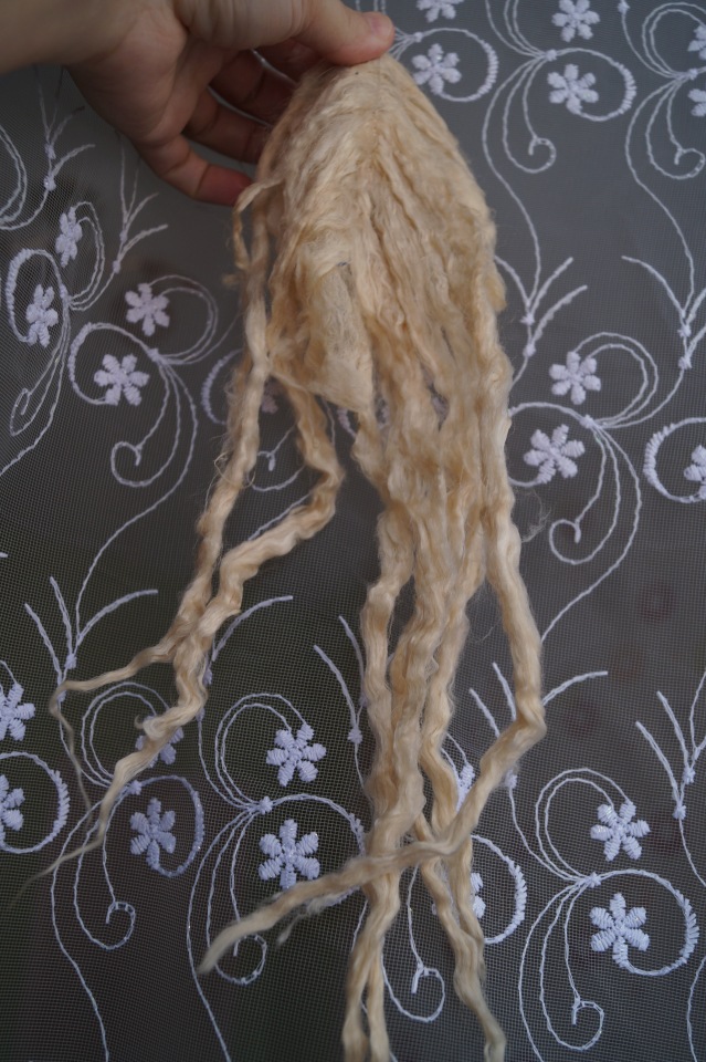 Четвёртая выписка февраля, которой могло не быть. Как заузить отверстие в шее советской куклы, чтобы голова не проваливалась