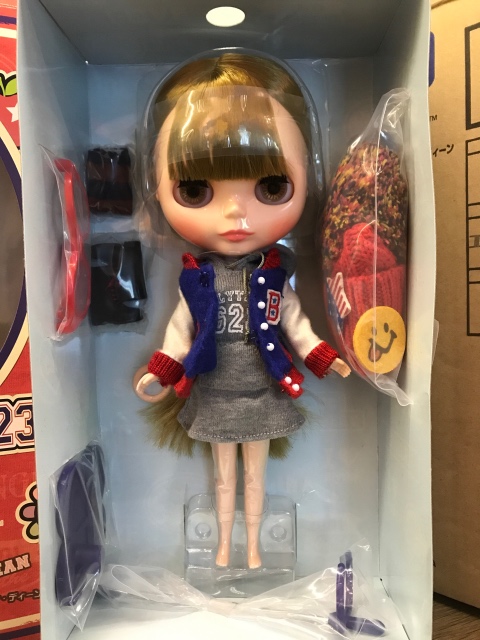 Долгожданная Blythe - Varsity Dean (фото 6)