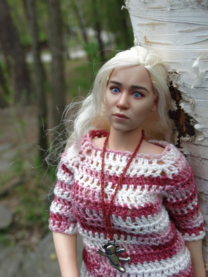 Совсем другой стиль для Дэни. Экшен-кукла Daenerys от ThreeZero