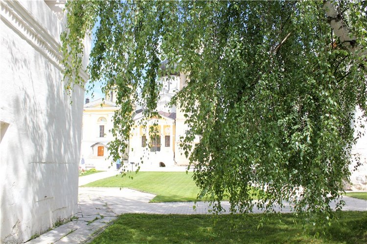 Любимая Старица. Свято-Успенский мужской монастырь