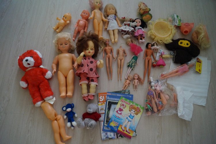 Четвёртая апрельская выписка. Варим покусы ног, варим пластик, красим резиновую голову