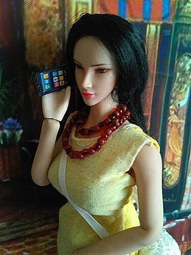 У пилона — Игровые куклы разных производителей (Разное): редкие бренды