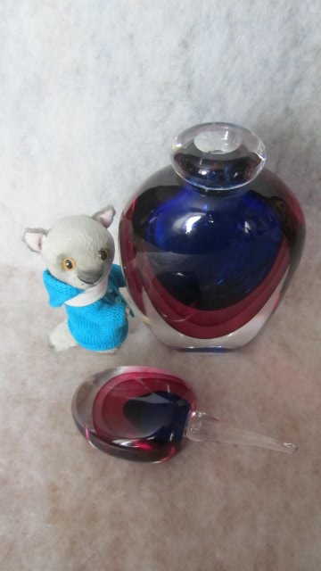 Попутные увлечения ( парфюмерные бутылочки)