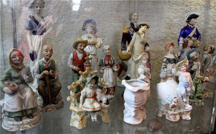Старица, Музей фарфора — Фарфоровые статуэтки и фигурки: винтаж