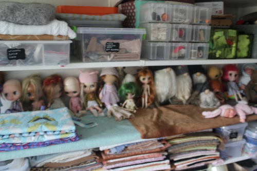 Моя мастерская — Хранение кукол и материалов: организация рабочего места