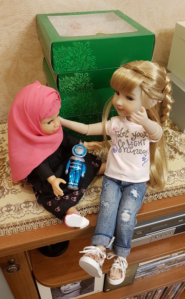 Ёлочки-2020 — Куклы Ruby Red (Руби Ред) Fashion Friends: Siblies