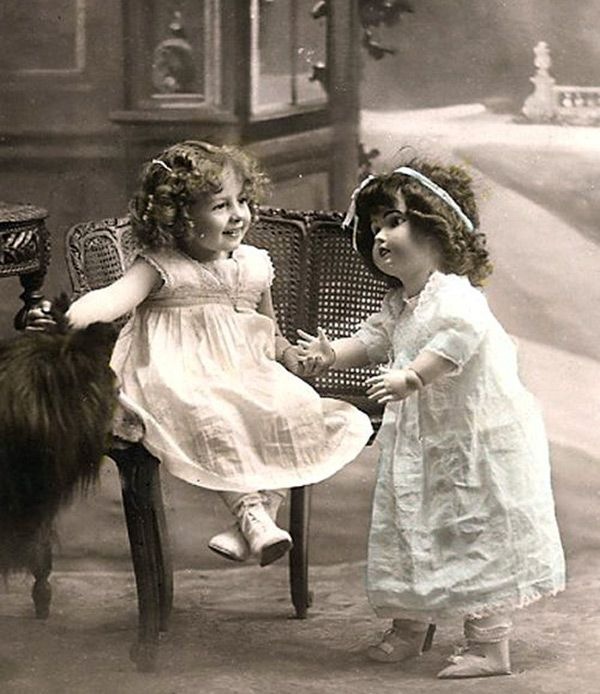 Мгновения жизни застывшие в фото или девочки другой эпохи