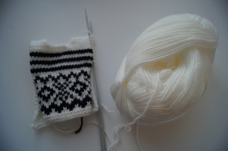 Третья февральская выписка, молодёжная