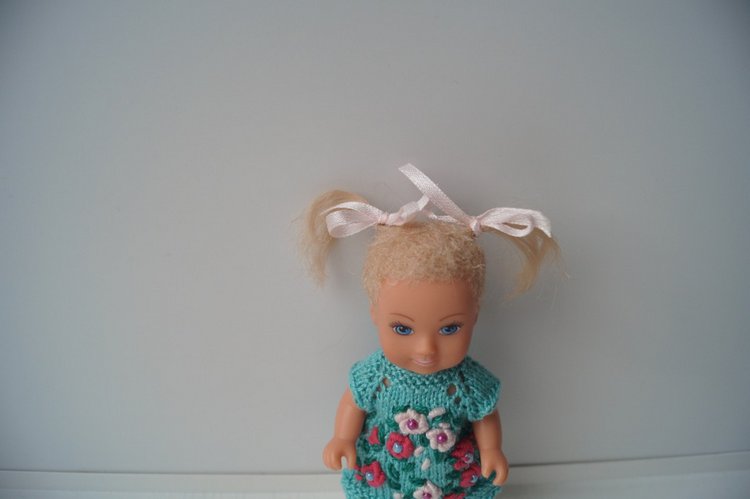 Вторая апрельская выписка малышей. Флокировка с частичной прошивкой, лепка сменных стоп