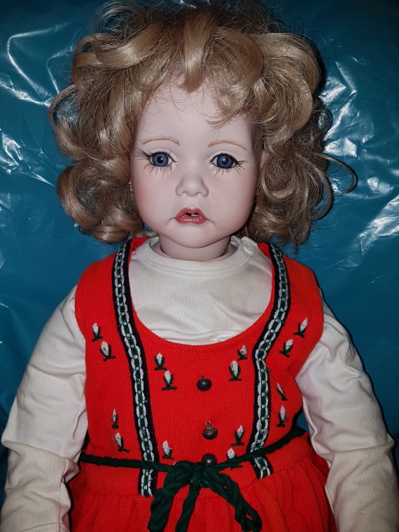 Большая коллекция Винтажных реплик с антикварных кукол