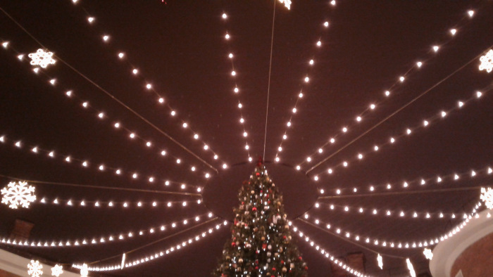 Праздник к нам приходит! В "Новую Голландию" с Мокко