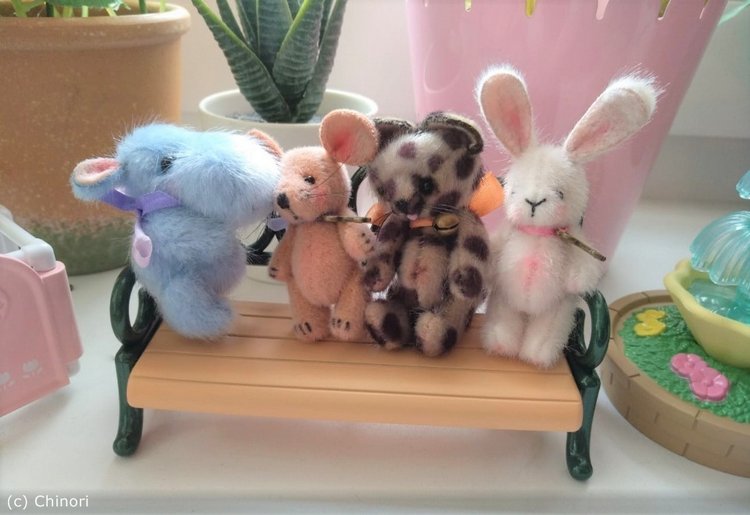 Малыши Плюшки — Текстильные игрушки и примитивы: кофейные