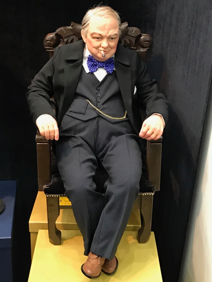 Весенний бал на Тишинке 8 марта 2018 года (фото 10)