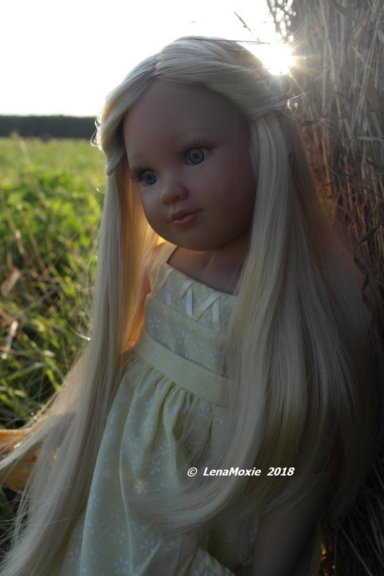 Зорянино лето. Прогулка в полях