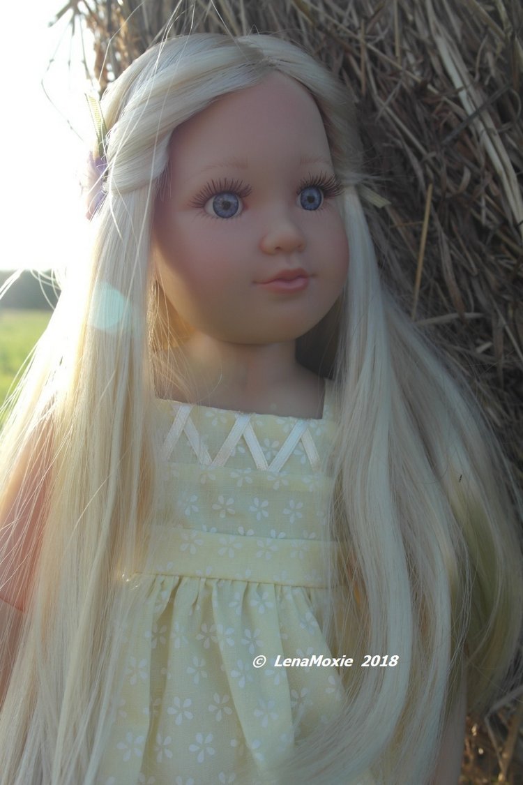 Зорянино лето. Прогулка в полях