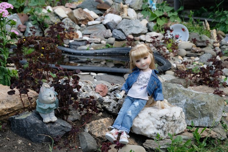 Прогулки с Сарой и Беллой RubiRed Galleria/Effner