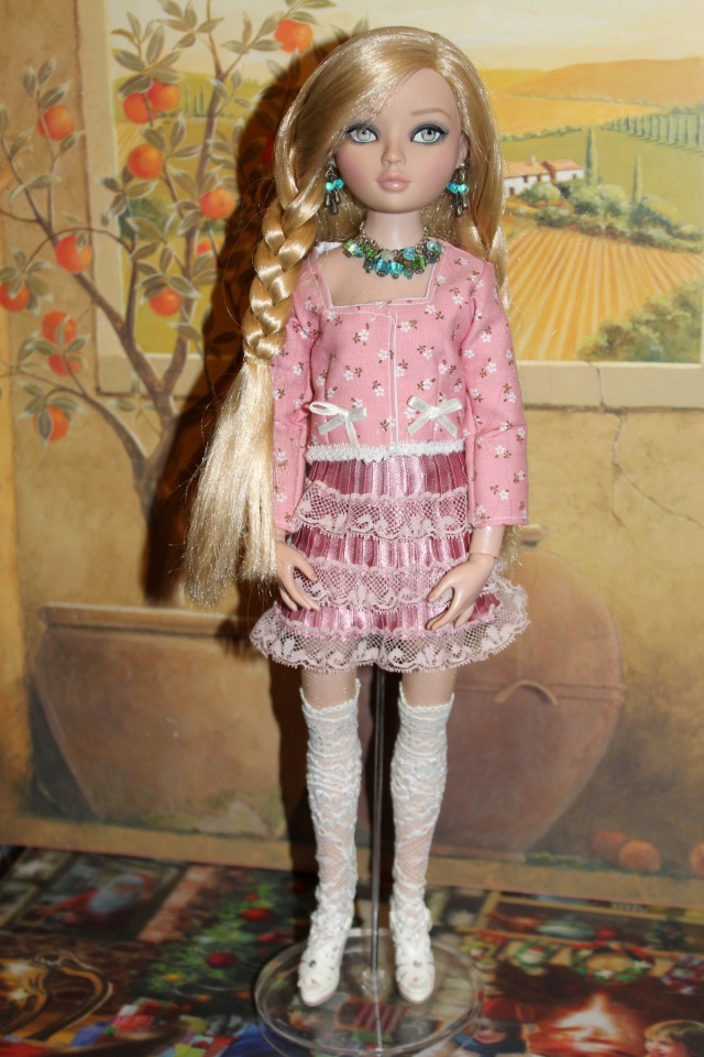 Вальс цветов с куклами Тоннер - Продолжение