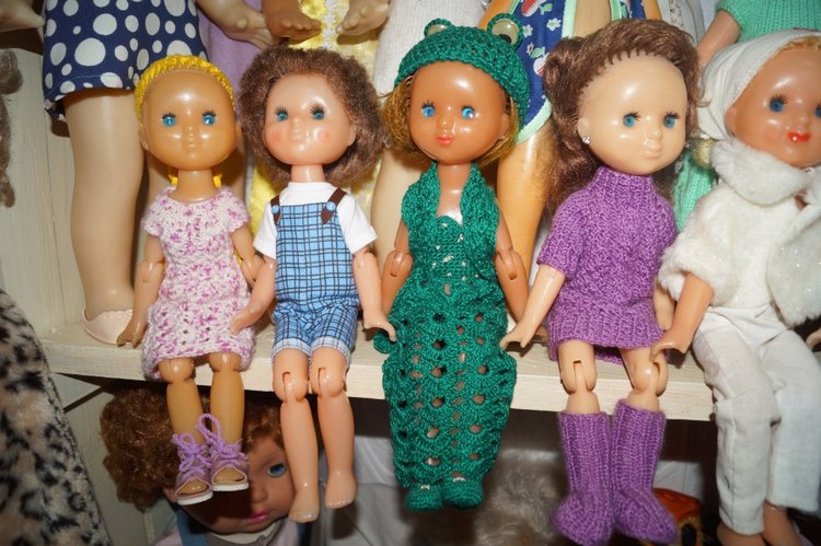 Вторая июньская выписка. Одни девочки! Кукла-загадка от Энергосбыта разгадана