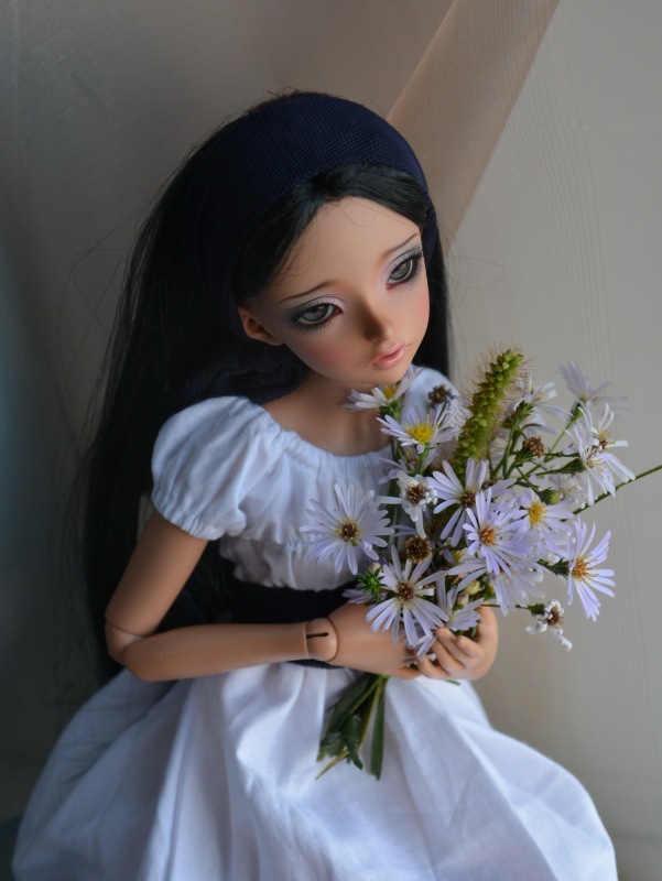 Благородная девица с волосами цвета смоли (фото 3)