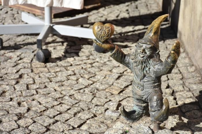 Разноцветные и сказочные города мира (фото 2)