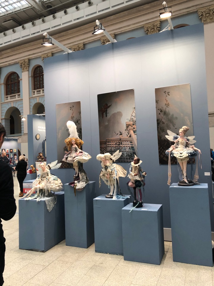 "Искусство куклы" 2019 - приглашаю прогуляться по выставке... ч.1