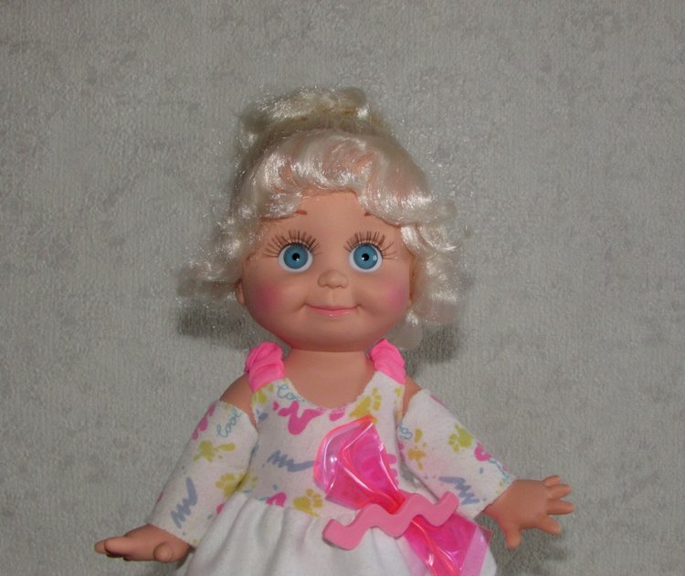 Лучшая девочка Сэнди или Серджина (фото 2)