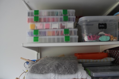 Моя мастерская — Хранение кукол и материалов: организация рабочего места