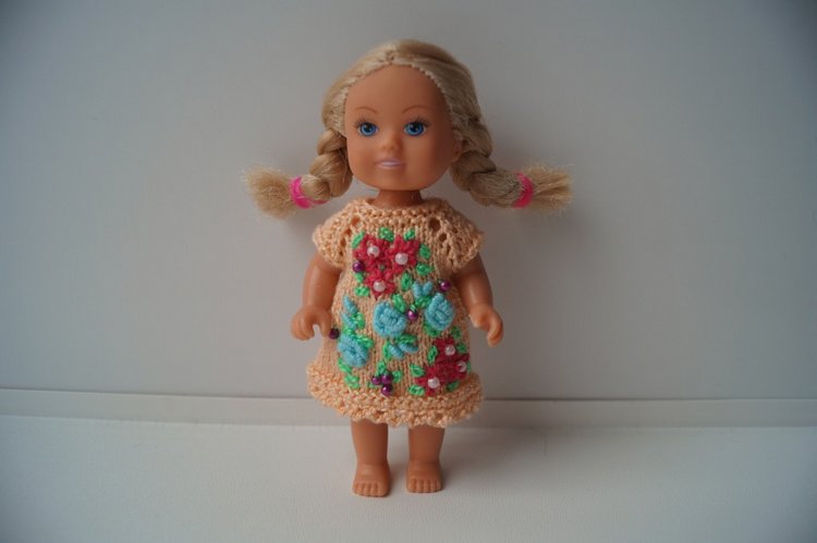 Вторая апрельская выписка малышей. Флокировка с частичной прошивкой, лепка сменных стоп