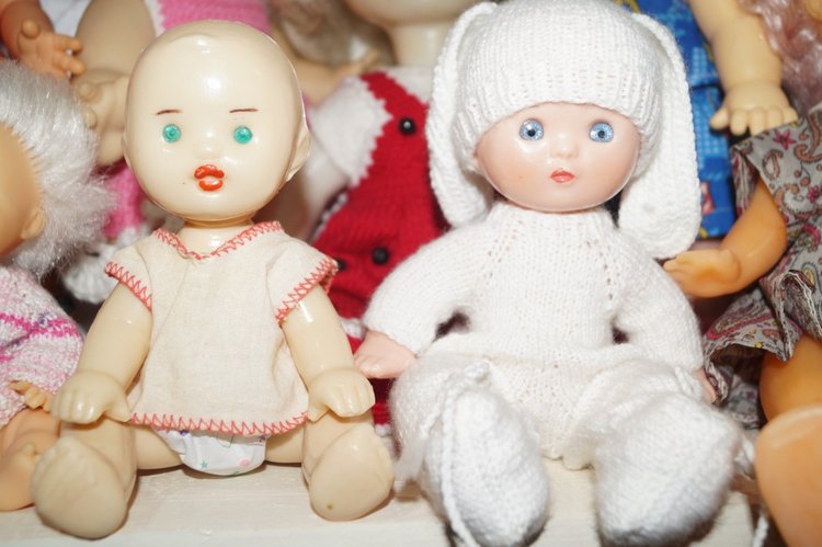 Третья июньская выписка. Как расцвела фарфоровая девочка. Чем заменить кукольный пейт