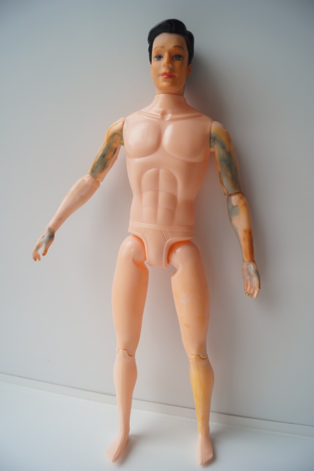 Вторая выписка октября. Машенька здорова. Кукла из лужи стала милашкой. Коровка замычала. Как поставить Лолочку на ножки,