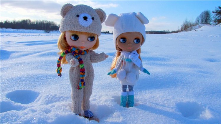 Зимняя прогулка Сони. Уникальная кукла от Сильвии Наттерер