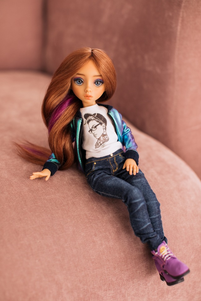 Эмили собрались на Весенний бал кукол