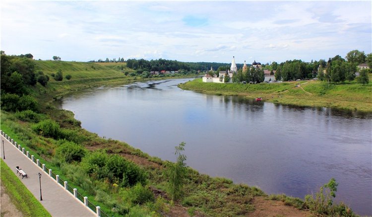 Июльское путешествие в Старицу