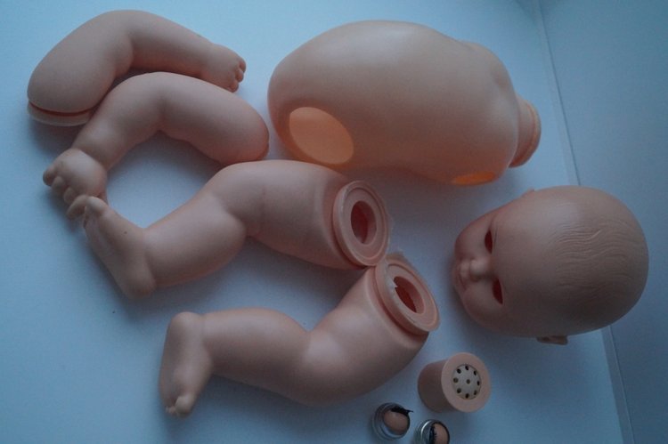 Первая февральская выписка из кукольной лечебницы