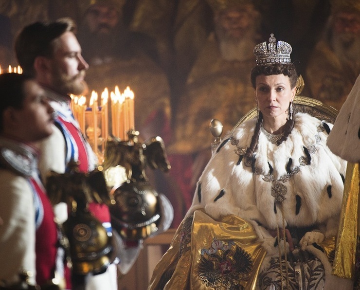 Выставка костюмов к фильму " Матильда" (фото 4)