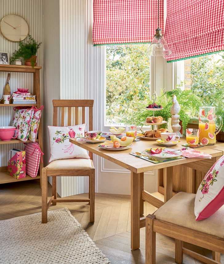 Представление о прекрасном прошлом... Laura Ashley